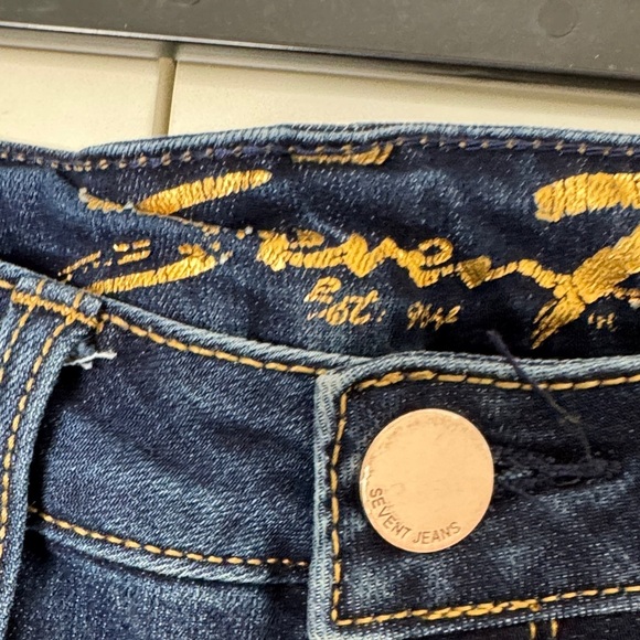 Seven7 Women's Denim Shorts - Picture 3 of 8